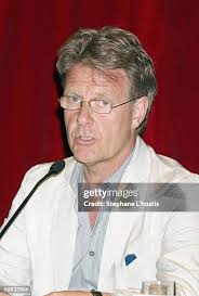 6,227 Robert Fox Stock Photos, High-Res Pictures, and Images