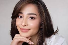 Erin Taulany Angkat Bicara? Ini Alasan Mengapa dirinya Bercerai dengan  Andre!