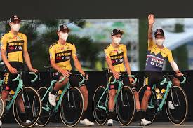 This year, and for the first time, le tour de france et his main partner lcl give. Tour De France Puts On A Brave Face And Hits The Road The New York Times