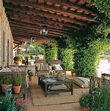 19 letras de el patio de tu casa y mucho más. Spanish Farmhouse Design 99 Inpiration Photos 99architecture Backyard Makeover Backyard Patio