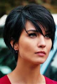 Coiffure cheveux long pour femme ronde coiffures féminines et. Coupe De Cheveux Pour Femme Ronde