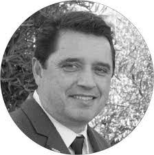 Peter Kerby's Instagram, Twitter & Facebook