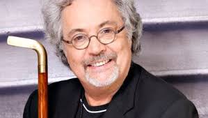 Patrick Hernandez vit à L'Isle sur la Sorgue, il raconte l'histoire du tube  planétaire "Born to be alive"