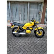 Meski begitu, harga yamaha rx king bekas masih terus dicari. Yamaha Rx King Tahun 2002 Mulus Warna Kuning Sesuai Stnk Di Tangerang Tribunjualbeli Com