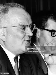 120 Hohler Stock Photos, High-Res Pictures, and Images