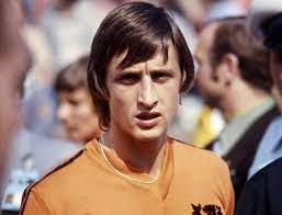 Cruijffia pidetään yleisesti, ja etenkin. That Was Cruyff How One Man Changed Football