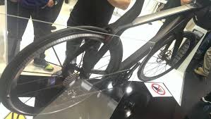500 Watt E Bike Mit Magnetantrieb Und Lightweigt Laufradern Handy