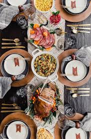 Neutral Thanksgiving Tablescape Dinner For 2020 With Photos In 2020 Holiday Dinner Table Thanksgiving Dinner Table Thanksgiving Food Table