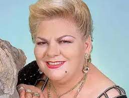 Muere Paquita la del Barrio, la voz mexicana del despecho, a los 77 años.  La cantante mexicana Francisca Viveros Barradas, conocida como Paquita la  del Barrio, ha fallecido este lunes a los