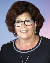 Amy Lobb's Instagram, Twitter & Facebook