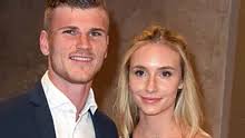 Antonio rudiger likes to keep his private life as confidential as possible. Laura Das Ist Die Frau Von Fussball Star Antonio Rudiger Mannersache