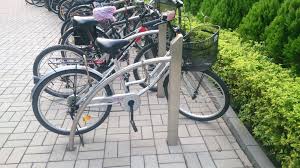Although one would thinks that cycling in midst of skyscrapers and crowds of people is quite difficult, there are. Hong Kong Science Park Bicycle Parking Rack é¦™æ¸¯ç§'å­¸åœ'å–®è»Šæ³Šæž¶è¨­æ–½ Www Cityplus Com Hk Bicycle Parking Bicycle Science Park