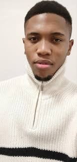 Hoje é o aniversário de Isabelle Fuhrman. ❤️ Veja mais:  instagram.com/vinosfilmes ❤️