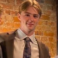 100+ "Stotlar" profiles