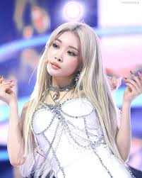 Image May Contain One Or More People Kpop Girls Kpop Idol Kpop Girl Groups