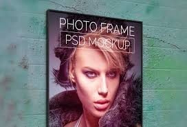 Download 60 Free Realistic Poster Frame Mock Ups For Graphic Designers 2021 Update 365 Web Resources