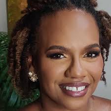 Ooooooh.... Yaaaaaaaas 🔥🔥🔥 If this is what 40 looks like....sign me up  @jeanellelac