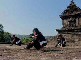 Indonesia & malaysia indonesia & singapura indonesia & jepang indonesia & belanda indonesia & amerika Ini Bedanya Pencak Silat Indonesia Malaysia Yang Baru Diakui Unesco Indozone Id