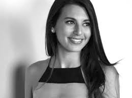 Samantha Steen's Instagram, Twitter & Facebook