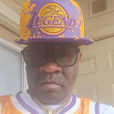 Earl Landers（@hotboy1100）的照片· 2025年8月2日