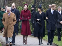 Entradas sobre familia real britanica escritas por monarquias.com. Familia Real Britanica Juegos De Mesa Y Martinis Para Isabel Ii Asi Celebra La Navidad La Familia Real Britanica