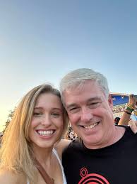 2 roommates needed for 6 bedroom house