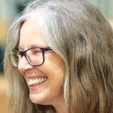 Diane Geraci's Instagram, Twitter & Facebook