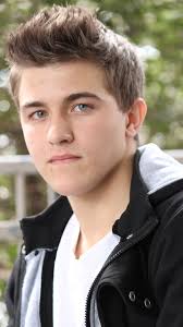 Keller Nation على X: "Dylan Boatright cast as the hipster bully Ben Summers.  A great kid with great taste in music! Welcome to the cast!  http://t.co/4L5tBtiKrL"