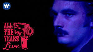 Eyes of the World: An interview with Grateful Dead lyricist Robert Hunter.