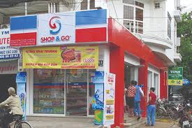 Cửa hàng tiện lợi 24/7: dịch vụ không ngủ tại Hà Nội và TP.HCM