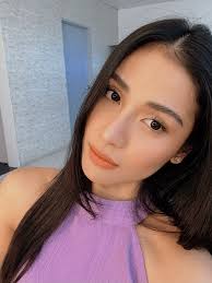 Back with a bangsss… literally 😂 @bangstnj ✨💕