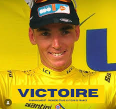 Fanny Rossi's Instagram, Twitter & Facebook