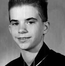 Joseph DeRose Sr was a union steward, and remodeling contractor in the  Youngstown Ohio area. His son Joey Jr was a Cleveland mob associate, and  killer for the Carabbia crew during the