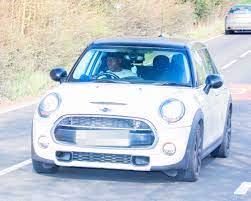 Take a look at his top 10 chelsea moments. N Golo Kante Swaps Beloved Mini For Mercedes As He Drives To Chelsea Training In Stunning New Motor