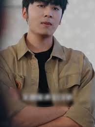 Drama Express Chica De Artes Marciales Vendedora De Brochetas Defiende A  Dos Chicas