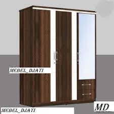 Lemari pakaian dari kayu jati minimalis mewah modern dan klasik terbaru unik model desain almari baju 2 pintu dan laci jepara harga murah cocok sekali sebagai furniture kamar anda untuk menyimpan koleksi pakaian atau baju. Lemari Pakaian Kayu Jati Minimalis Shopee Indonesia