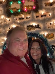 Missing my DaLane this Christmas! When I go through our photos I smile with  tears in my eyes! She put the Spirit in the Christmas Season for me! God  Bless her!🙏🏻🎄