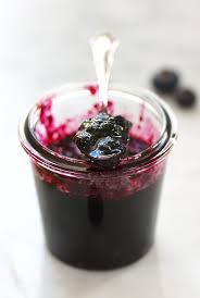 Confiture De Myrtilles Aux Epices Et Pinot Noir Inspiree De Christine Ferber Un Dejeuner De Soleil