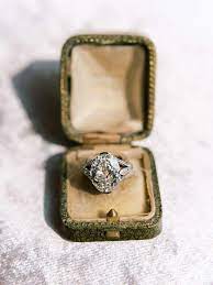 Pin On Vintage Oval Engagement Rings