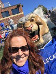 Love those Wilson Wildcats! 💙😺💜