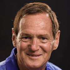 Supporting Louis Massyn in Comrades