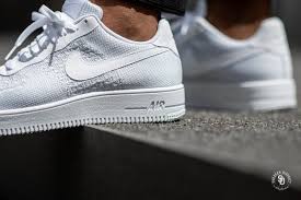 Nike Air Force 1 Flyknit 2 0 White Pure Platinum Av3042 100 Nike Air Force Luchtmacht Nike Sneakers
