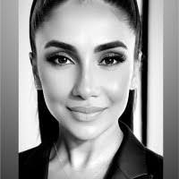 Janet Cintron's Instagram, Twitter & Facebook