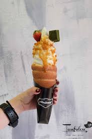 Bisnes aiskrim ni memang nampak macam best, tapi. Rollney Penang George Town Malaysia Travelopy