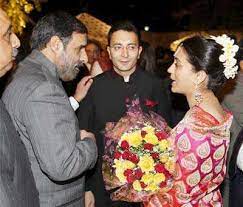 Jitin prasada married in february 2010 to neha seth, a former toi and cnn ibn journalist. Anand Sharma With Jitin Prasad And Neha Seth At Their Wedding Reception Party On February 17 2010 Photogallery