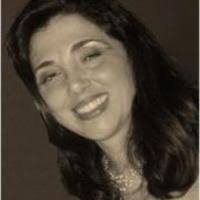 PDF) Do Santo? Ou de quem...