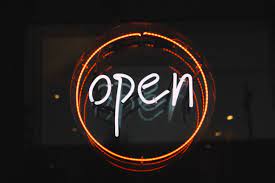 Перевод слова open, американское и британское произношение, транскрипция, словосочетания, однокоренные слова, примеры использования. Potentiale Und Grenzen Von Open Educational Resources Oer Diskutiert Am Beispiel Von Zwei Kursen Im Bereich Der Geschlechter Und Intersektionalitatsforschung Einleitung Zeitschrift Fur Medienwissenschaft