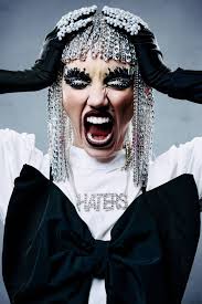 Female Actor with Dog Needed for Online Ad in Los Angeles