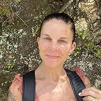 Women of the Way: Discovering 2500 Years of Buddhist Wisdom by Sallie  Tisdale