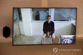 Fbi는 이번 기회를 계기로 테러리스트가 소지했던 스마트폰이라면 잠금 해제해도 된다.는 전례를 만들고 싶었을 것이다. Egom G2jzahvm